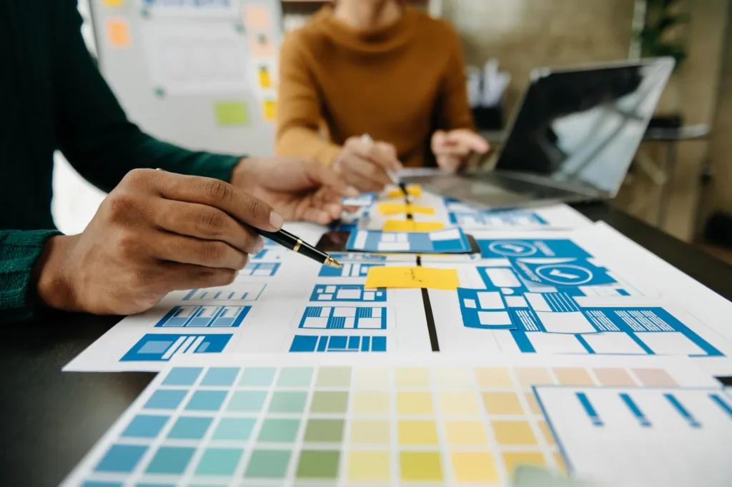 Planificación personalizada del equipo de chatting a medida para tu agencia
